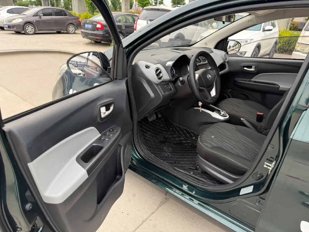 2021 ChangAn BenBen E-Star BEV 32.2KWH,autocango,china used car exporter,china ev exporter,chinese used car exporter,chinese used ev exporter