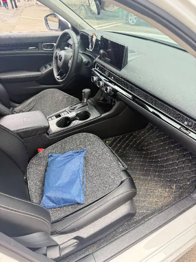 2023 Honda Civic 1.5T 182HP L4 CVT,autocango,china used car exporter,china ev exporter,chinese used car exporter,chinese used ev exporter