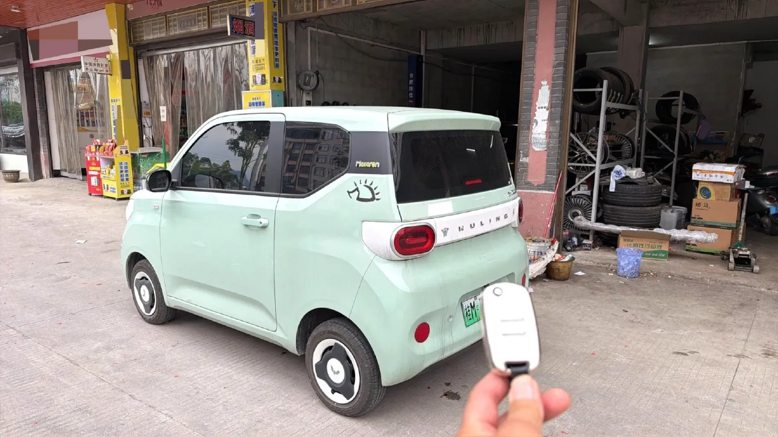 2025 WuLing HongGuang MINI EV BEV 16.2KWH,autocango,china used car exporter,china ev exporter,chinese used car exporter,chinese used ev exporter