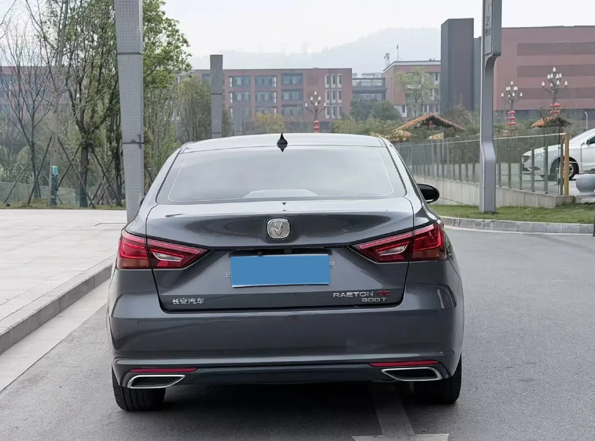 2021 ChangAn Raeton CC 1.5T 180HP L4 7DCT,autocango,china used car exporter,china ev exporter,chinese used car exporter,chinese used ev exporter