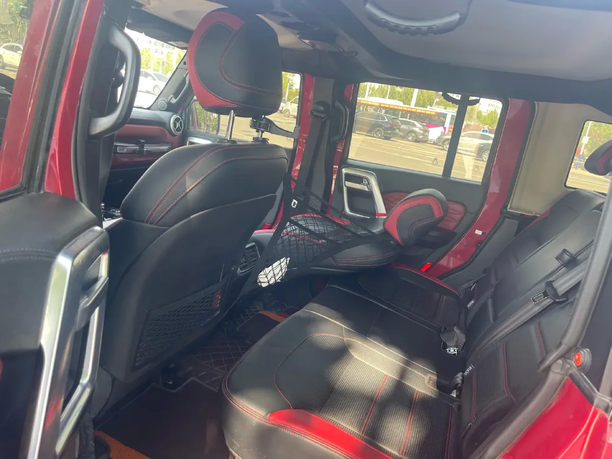 2019 Beijing BJ40 2.3T 231HP L4 6AT,autocango,china used car exporter,china ev exporter,chinese used car exporter,chinese used ev exporter