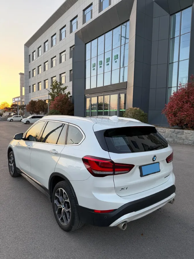 2021 BMW X1 2.0T 192HP L4 7DCT,autocango,china used car exporter,china ev exporter,chinese used car exporter,chinese used ev exporter