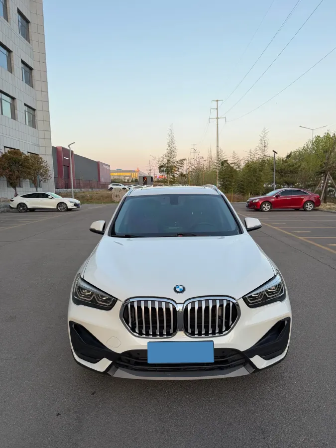 2021 BMW X1 2.0T 192HP L4 7DCT,autocango,china used car exporter,china ev exporter,chinese used car exporter,chinese used ev exporter