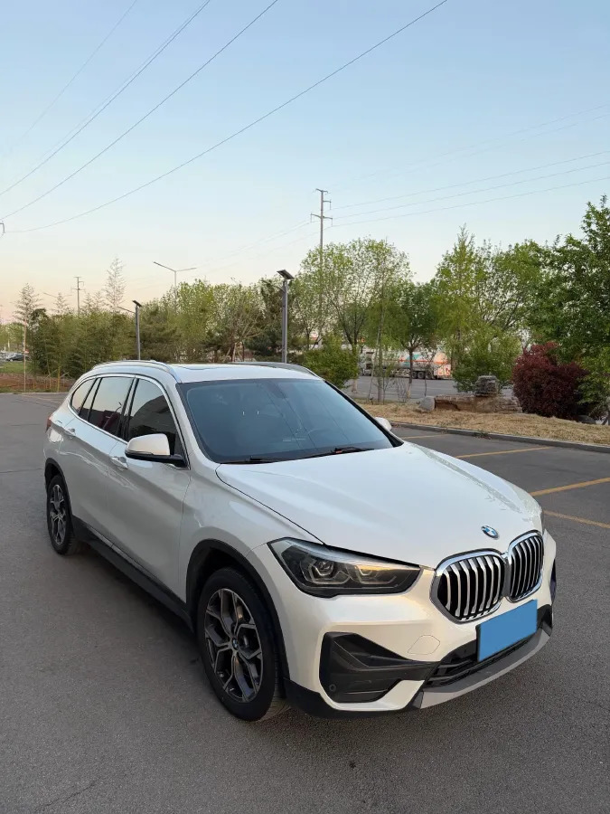 2021 BMW X1 2.0T 192HP L4 7DCT,autocango,china used car exporter,china ev exporter,chinese used car exporter,chinese used ev exporter