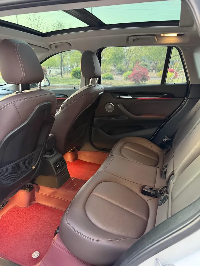 2021 BMW X1 2.0T 192HP L4 7DCT,autocango,china used car exporter,china ev exporter,chinese used car exporter,chinese used ev exporter