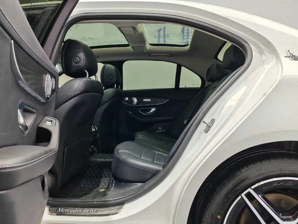 2021 Mercedes-Benz C Class 1.5T 184HP L4 9AT,autocango,china used car exporter,china ev exporter,chinese used car exporter,chinese used ev exporter