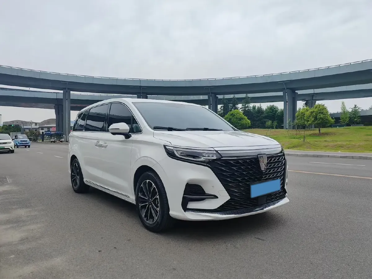 2022 Roewe iMAX8 2.0T 234HP L4 8AT,autocango,china used car exporter,china ev exporter,chinese used car exporter,chinese used ev exporter