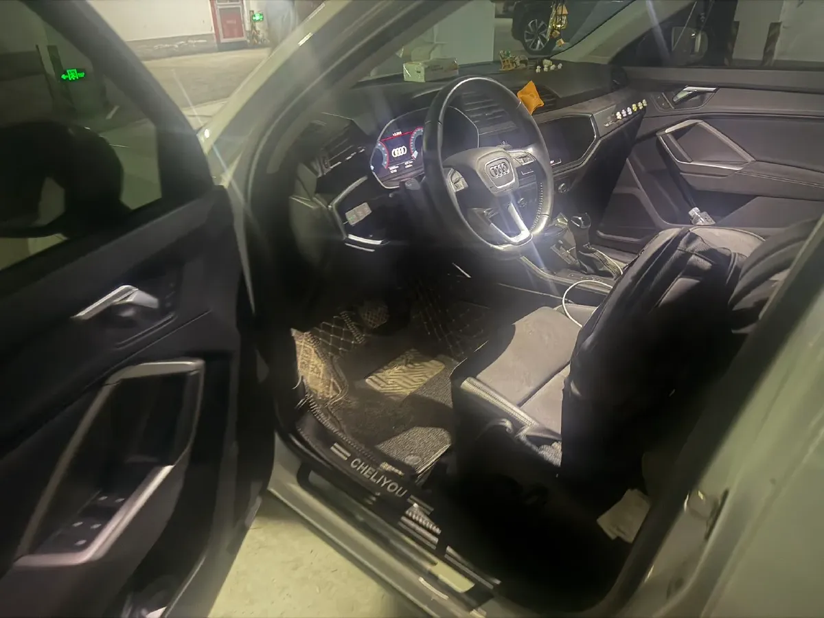 2022 Audi Q3 1.4T 150HP L4 7DCT,autocango,china used car exporter,china ev exporter,chinese used car exporter,chinese used ev exporter