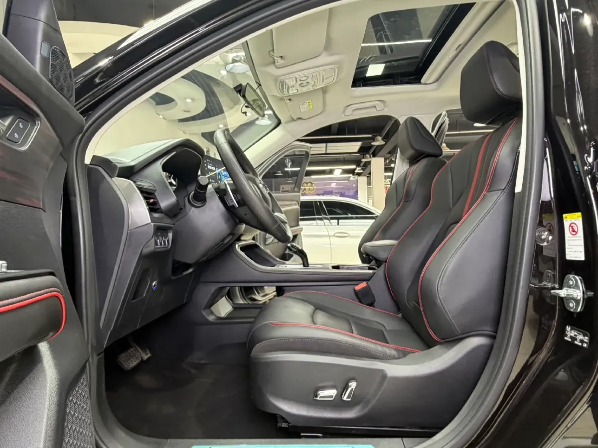 2023 Haval H6 1.5T 150HP L4 7DCT,autocango,china used car exporter,china ev exporter,chinese used car exporter,chinese used ev exporter