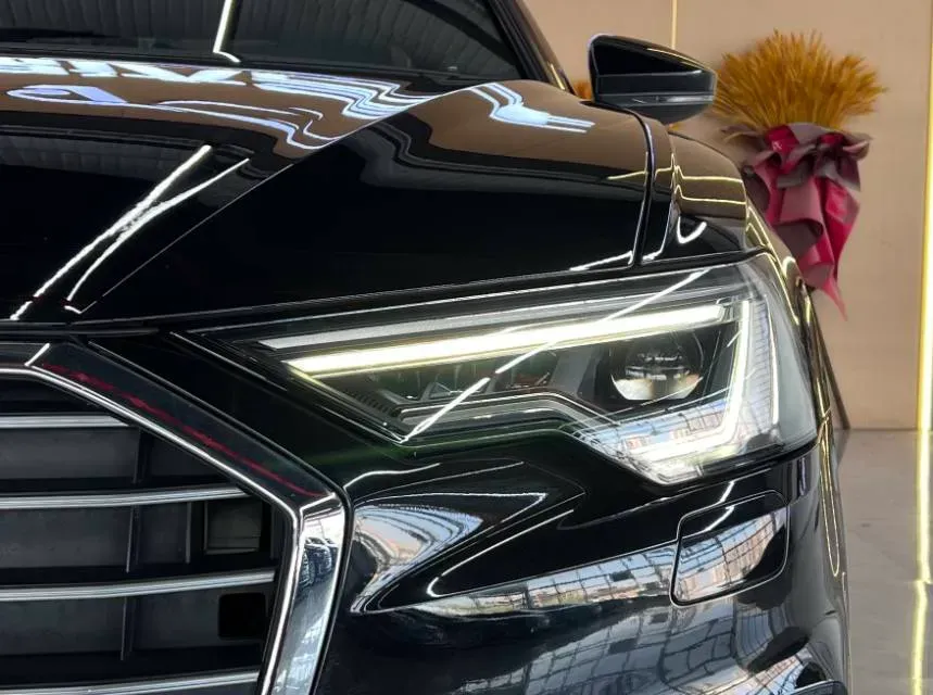 2021 Audi A6L 2.0T 224HP L4 7DCT,autocango,china used car exporter,china ev exporter,chinese used car exporter,chinese used ev exporter