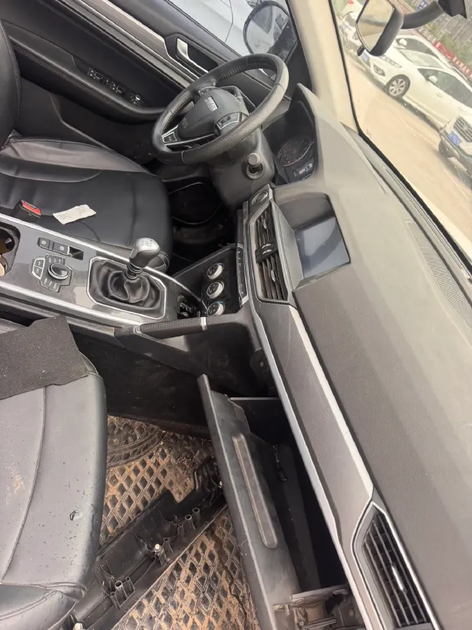 2018 Haval H6 1.5T 150HP L4 6MT,autocango,china used car exporter,china ev exporter,chinese used car exporter,chinese used ev exporter