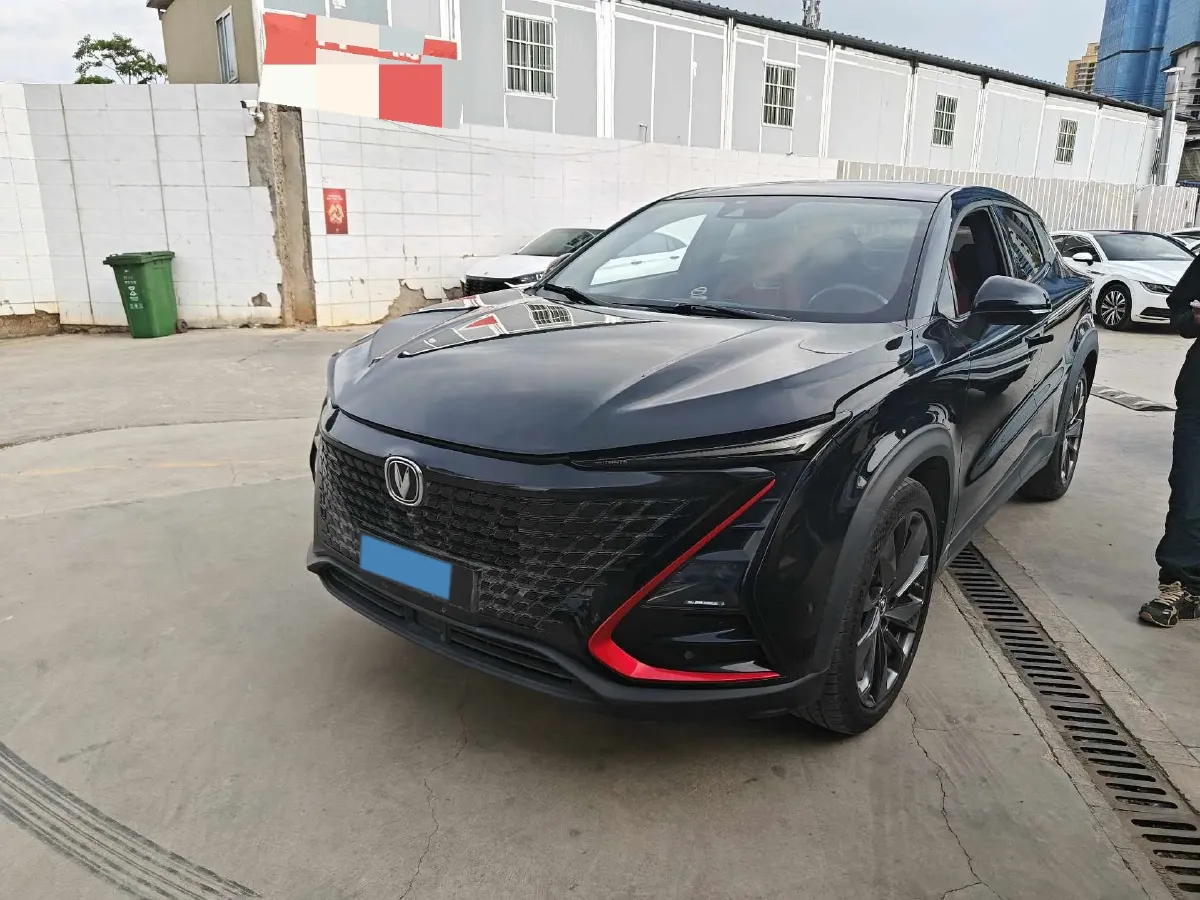2020 ChangAn UNI-T 1.5T 180HP L4 7DCT,autocango,china used car exporter,china ev exporter,chinese used car exporter,chinese used ev exporter