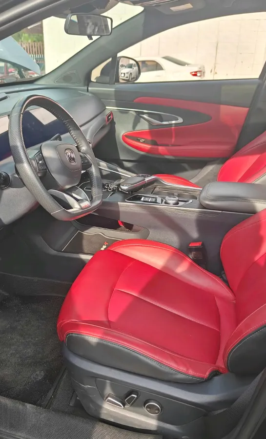 2020 ChangAn UNI-T 1.5T 180HP L4 7DCT,autocango,china used car exporter,china ev exporter,chinese used car exporter,chinese used ev exporter