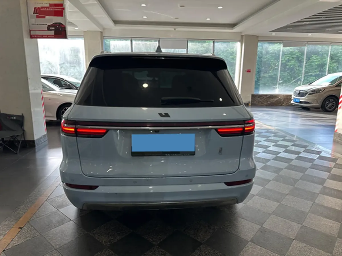2021 Li ONE Range Extended 131HP REEV 40.5KWH,autocango,china used car exporter,china ev exporter,chinese used car exporter,chinese used ev exporter