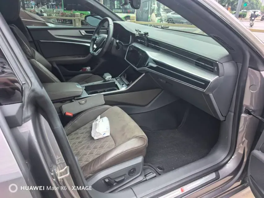 2022 Jeep Wrangler 2.0T 266HP L4 8AT,autocango,china used car exporter,china ev exporter,chinese used car exporter,chinese used ev exporter