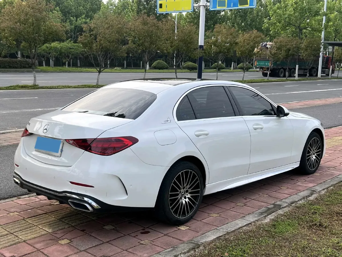 2023 Mercedes-Benz C Class 1.5T 204HP L4 9AT,autocango,china used car exporter,china ev exporter,chinese used car exporter,chinese used ev exporter