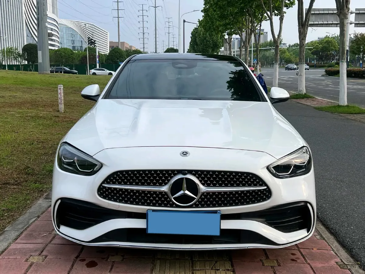 2023 Mercedes-Benz C Class 1.5T 204HP L4 9AT,autocango,china used car exporter,china ev exporter,chinese used car exporter,chinese used ev exporter