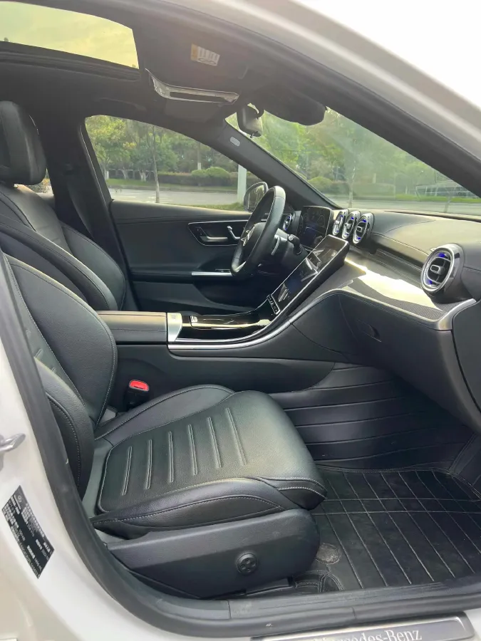 2023 Mercedes-Benz C Class 1.5T 204HP L4 9AT,autocango,china used car exporter,china ev exporter,chinese used car exporter,chinese used ev exporter
