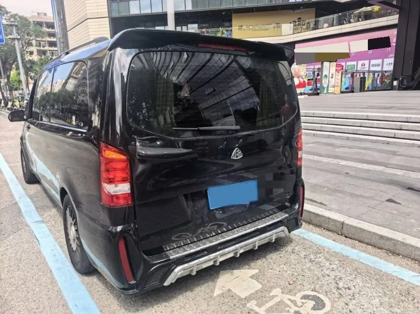 2020 Mercedes-Benz Vito 2.0T 211HP L4 9AT,autocango,china used car exporter,china ev exporter,chinese used car exporter,chinese used ev exporter
