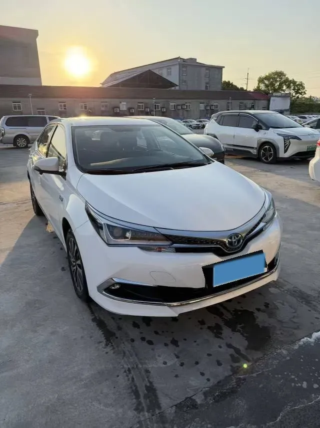 2020 Toyota Corolla Hybird E+ 1.8L 99HP L4 E-CVT PHEV 10.5KWH,autocango,china used car exporter,china ev exporter,chinese used car exporter,chinese used ev exporter