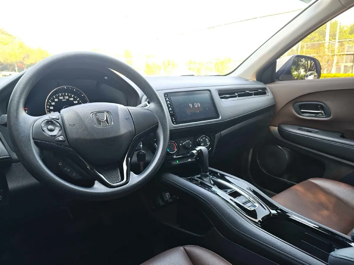 2020 Honda Vezel 1.5L 131HP L4 CVT,autocango,china used car exporter,china ev exporter,chinese used car exporter,chinese used ev exporter