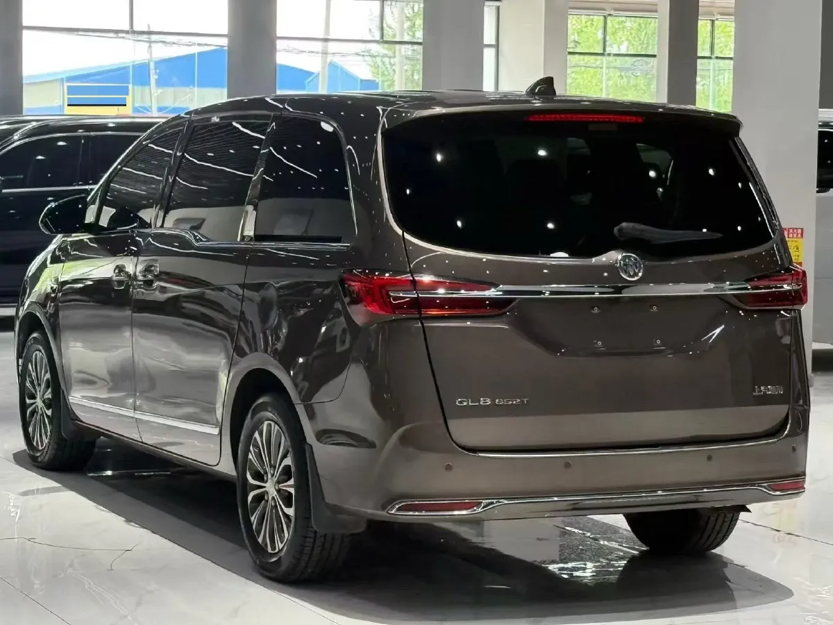 2021 Buick GL8 2.0T 237HP L4 9AT,autocango,china used car exporter,china ev exporter,chinese used car exporter,chinese used ev exporter