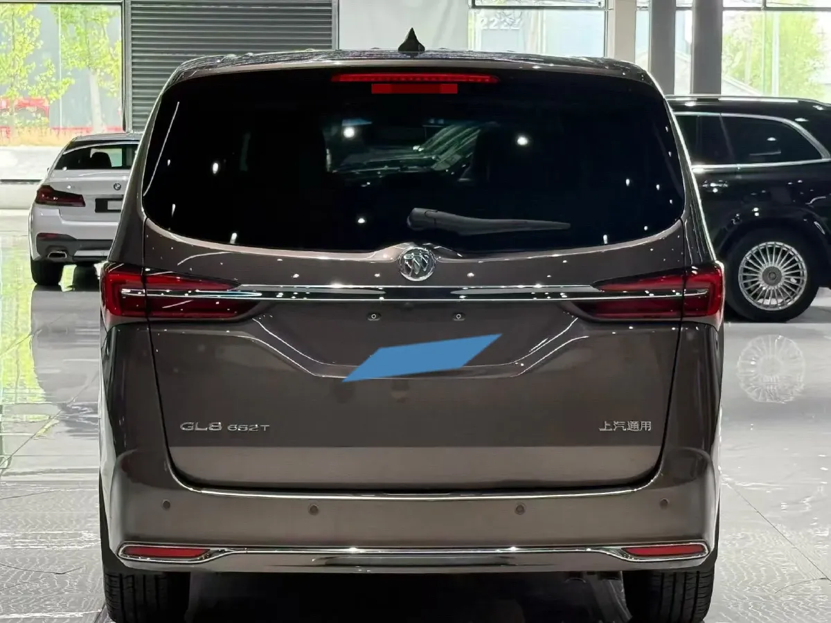 2021 Buick GL8 2.0T 237HP L4 9AT,autocango,china used car exporter,china ev exporter,chinese used car exporter,chinese used ev exporter