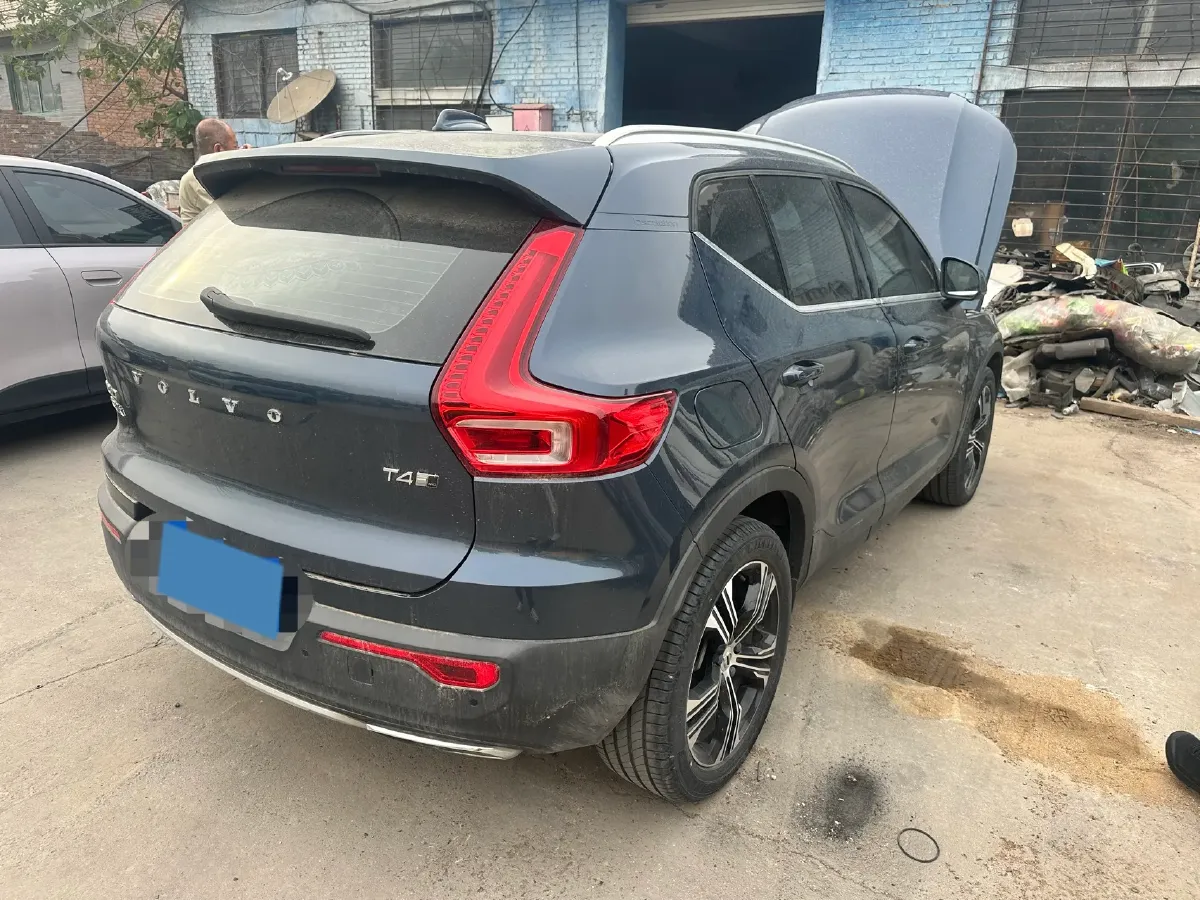 2020 Volvo XC40 2.0T 190HP L4 8AT,autocango,china used car exporter,china ev exporter,chinese used car exporter,chinese used ev exporter