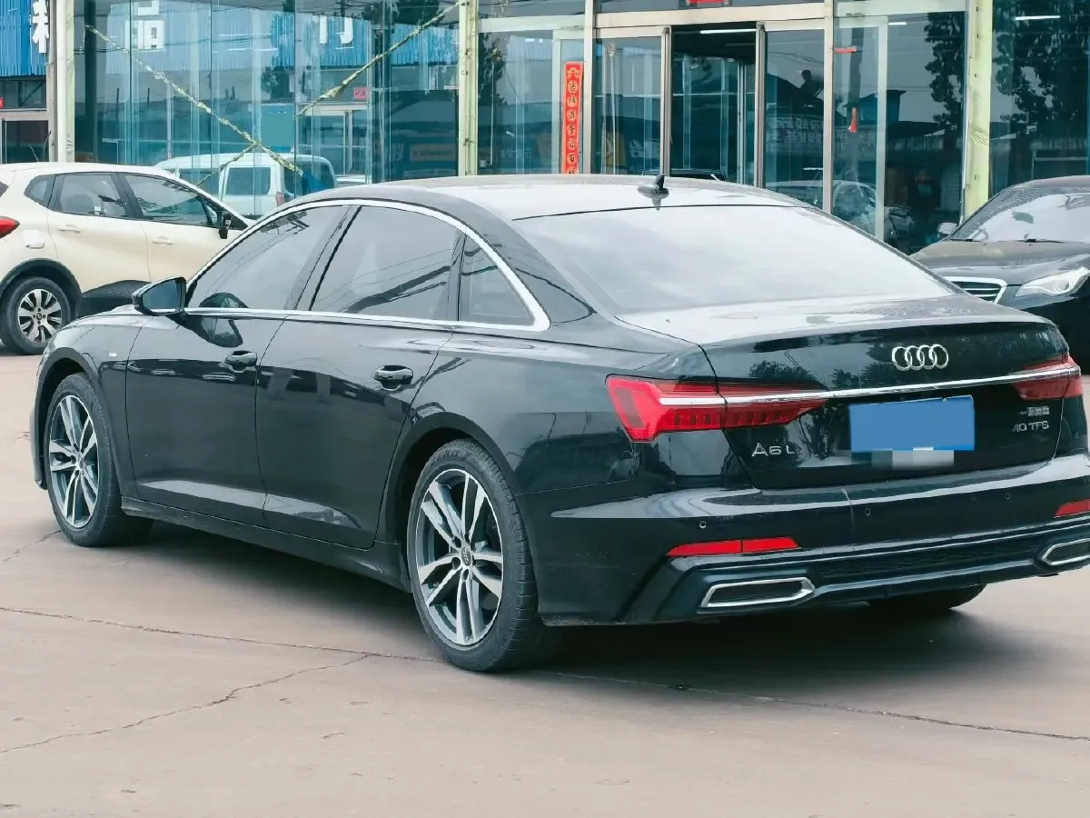 2021 Audi A6L 2.0T 190HP L4 7DCT,autocango,china used car exporter,china ev exporter,chinese used car exporter,chinese used ev exporter
