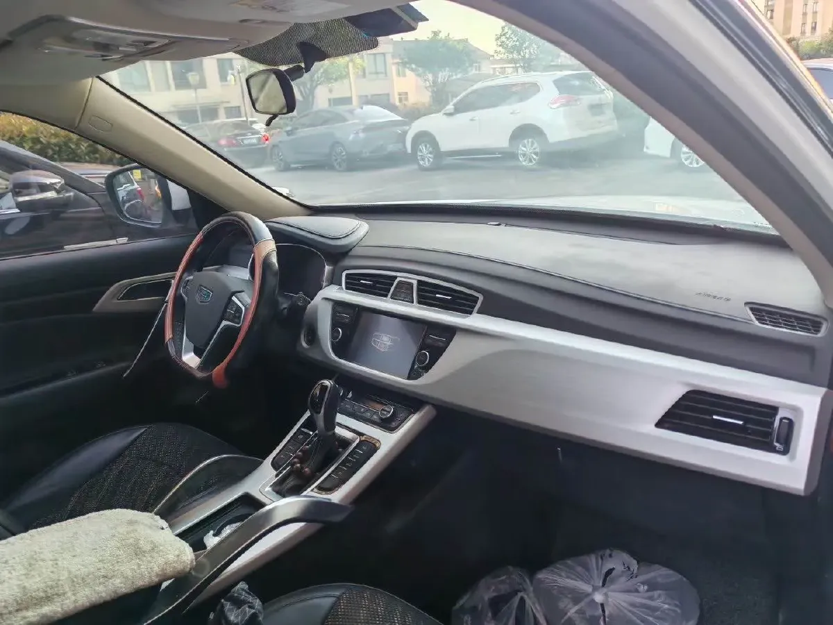 2018 Geely Azkarra 1.8T 184HP L4 6AT,autocango,china used car exporter,china ev exporter,chinese used car exporter,chinese used ev exporter
