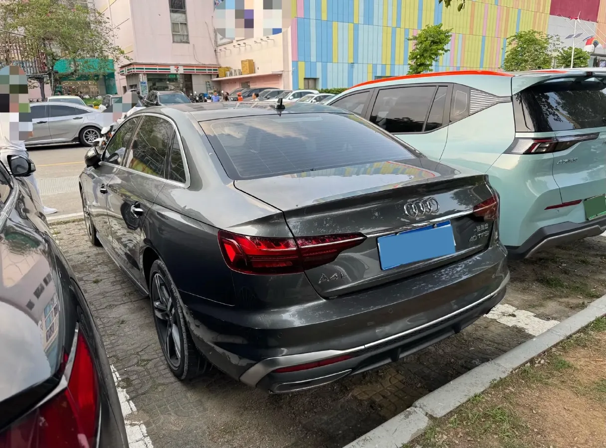 2020 Audi A4L 2.0T 190HP L4 7DCT,autocango,china used car exporter,china ev exporter,chinese used car exporter,chinese used ev exporter