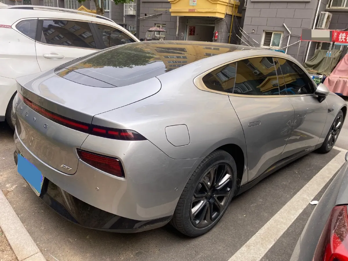 2022 Xpeng P7 BEV 60.2KWH,autocango,china used car exporter,china ev exporter,chinese used car exporter,chinese used ev exporter