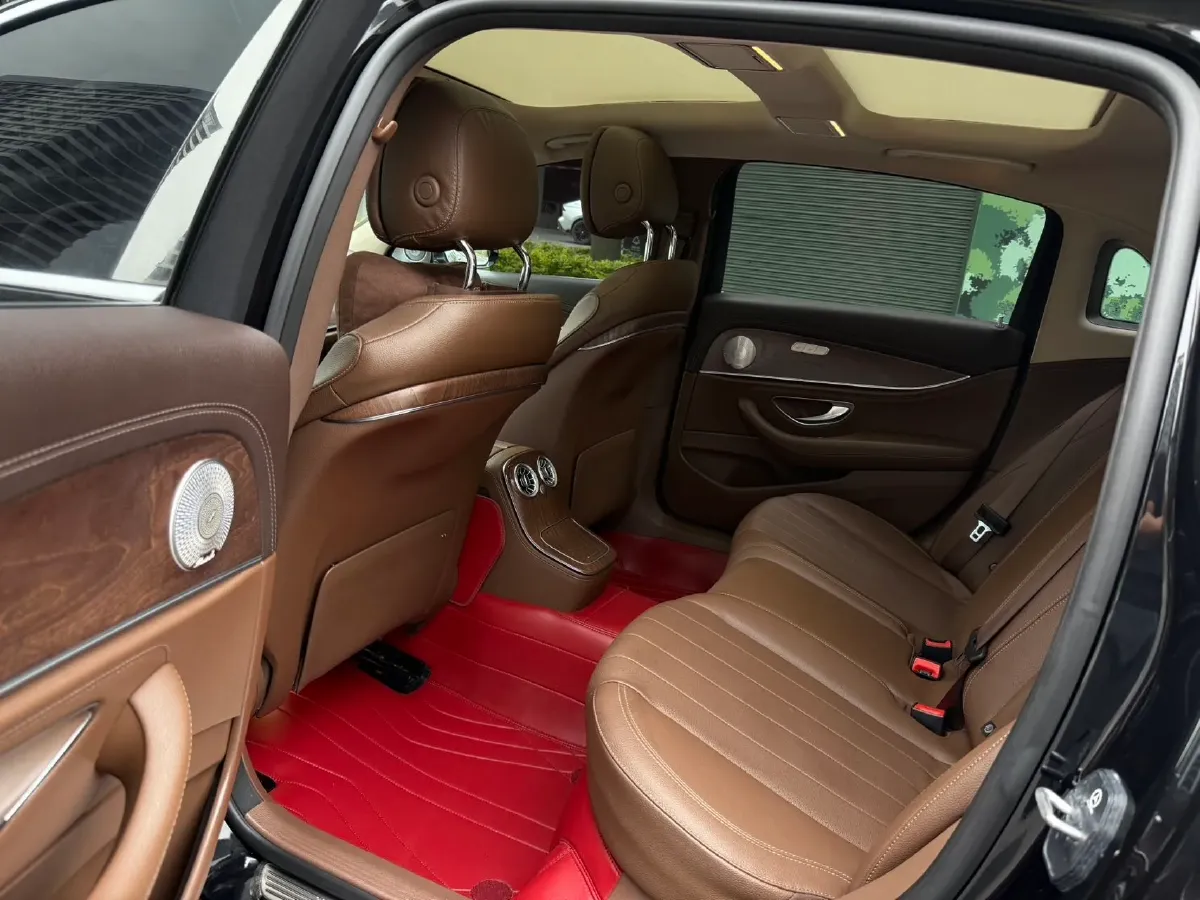 2021 Mercedes-Benz E Class 2.0T 258HP L4 9AT,autocango,china used car exporter,china ev exporter,chinese used car exporter,chinese used ev exporter