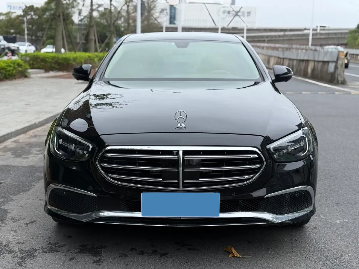 2021 Mercedes-Benz E Class 2.0T 258HP L4 9AT,autocango,china used car exporter,china ev exporter,chinese used car exporter,chinese used ev exporter