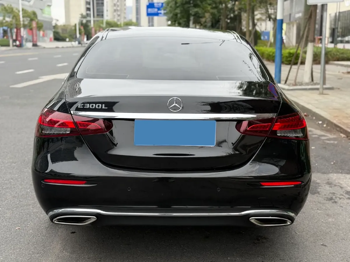 2021 Mercedes-Benz E Class 2.0T 258HP L4 9AT,autocango,china used car exporter,china ev exporter,chinese used car exporter,chinese used ev exporter