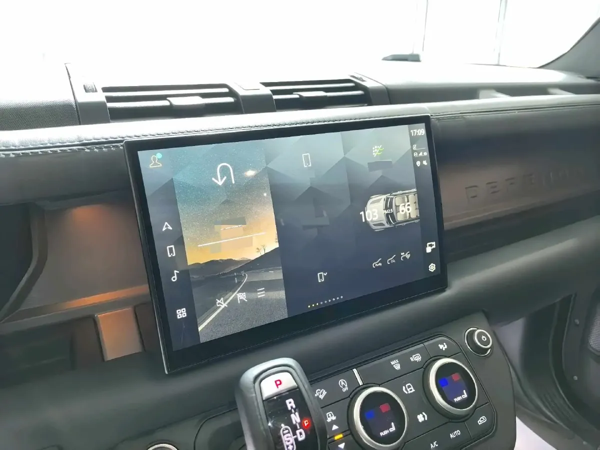 2023 Land Rover Defender 3.0T 400HP L6 8AT,autocango,china used car exporter,china ev exporter,chinese used car exporter,chinese used ev exporter