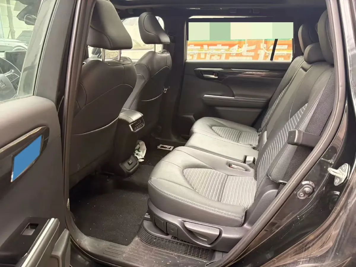 2022 Toyota Crown Kluger 2.5L 192HP L4 E-CVT Hybrid,autocango,china used car exporter,china ev exporter,chinese used car exporter,chinese used ev exporter