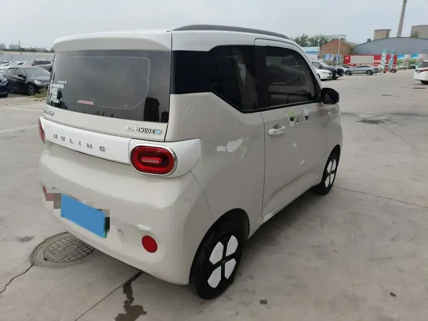 2024 WuLing HongGuang MINI EV BEV 17.3KWH,autocango,china used car exporter,china ev exporter,chinese used car exporter,chinese used ev exporter