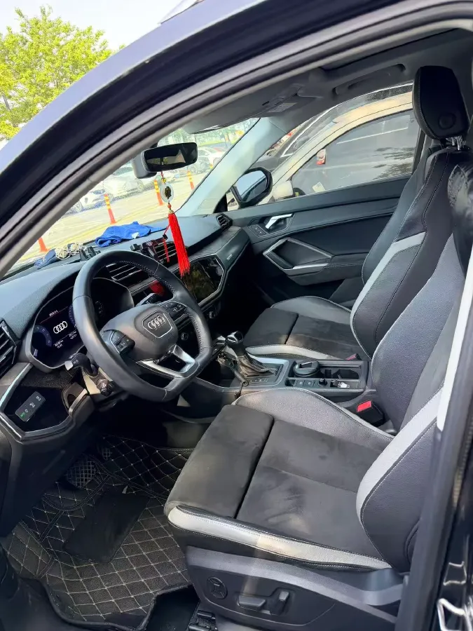 2021 Audi Q3 1.4T 150HP L4 7DCT,autocango,china used car exporter,china ev exporter,chinese used car exporter,chinese used ev exporter