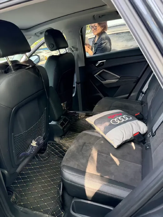 2021 Audi Q3 1.4T 150HP L4 7DCT,autocango,china used car exporter,china ev exporter,chinese used car exporter,chinese used ev exporter