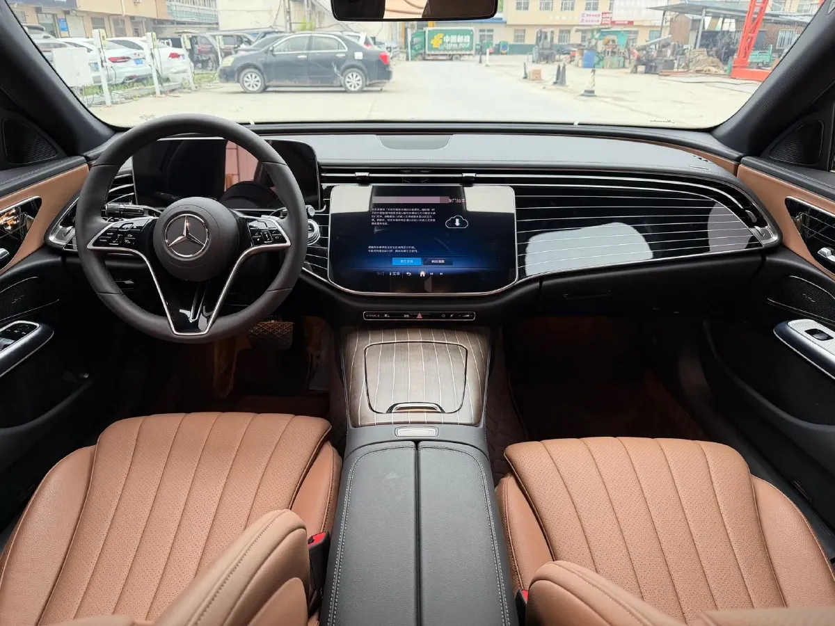 2024 Mercedes-Benz E Class 2.0T 204HP L4 9AT,autocango,china used car exporter,china ev exporter,chinese used car exporter,chinese used ev exporter