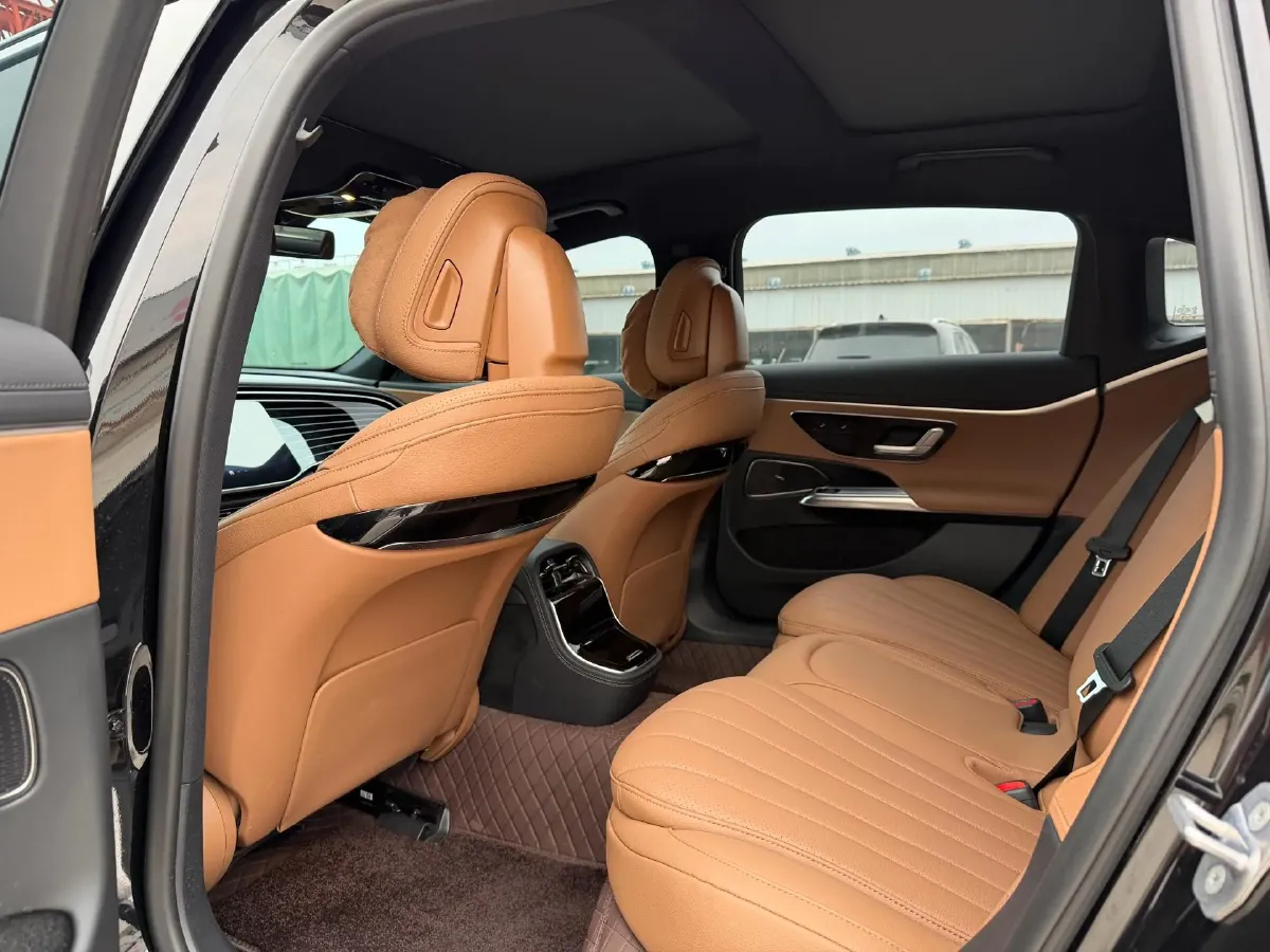 2024 Mercedes-Benz E Class 2.0T 204HP L4 9AT,autocango,china used car exporter,china ev exporter,chinese used car exporter,chinese used ev exporter