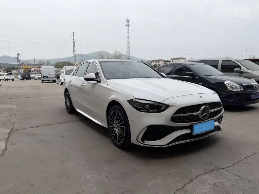 2025 Mercedes-Benz C Class 1.5T 204HP L4 9AT,autocango,china used car exporter,china ev exporter,chinese used car exporter,chinese used ev exporter