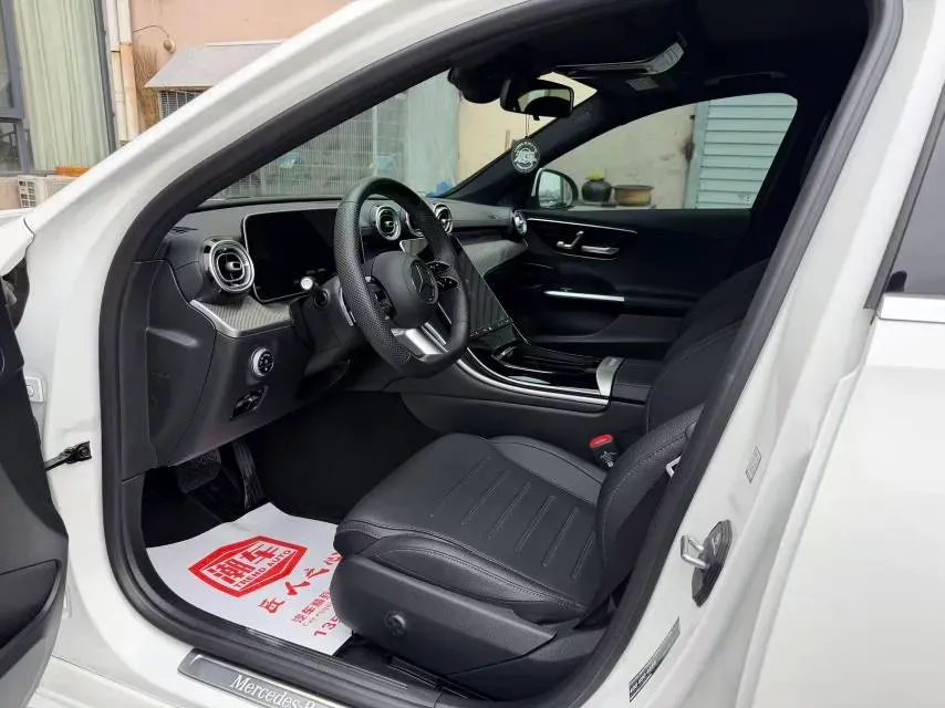 2025 Mercedes-Benz C Class 1.5T 204HP L4 9AT,autocango,china used car exporter,china ev exporter,chinese used car exporter,chinese used ev exporter