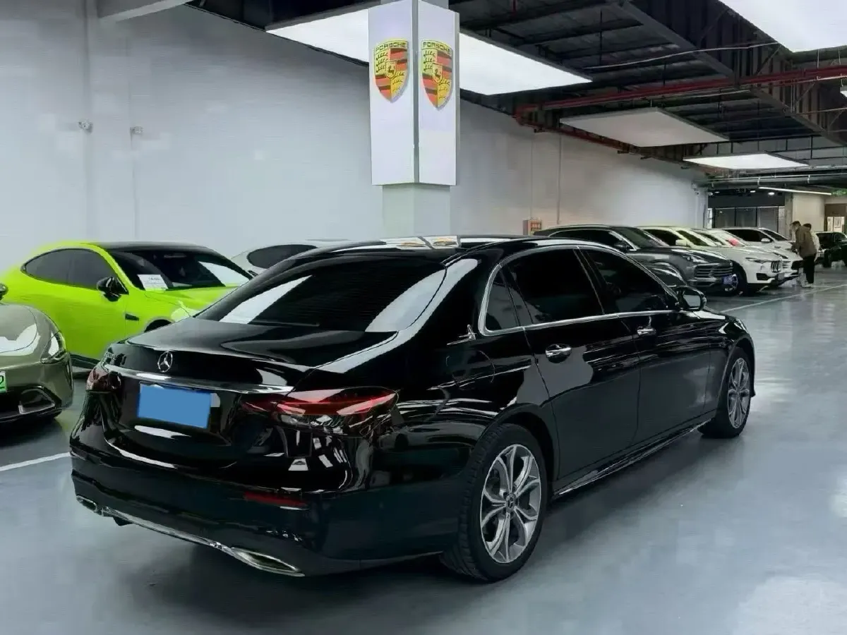 2021 Mercedes-Benz E Class 2.0T 258HP L4 9AT,autocango,china used car exporter,china ev exporter,chinese used car exporter,chinese used ev exporter