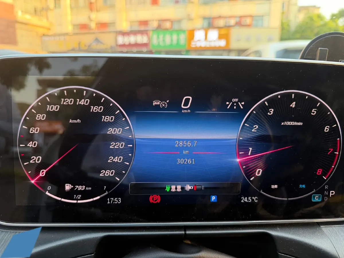 2024 Mercedes-Benz C Class 1.5T 204HP L4 9AT,autocango,china used car exporter,china ev exporter,chinese used car exporter,chinese used ev exporter