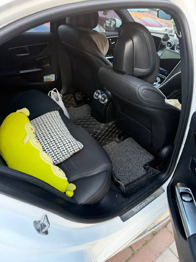 2024 Mercedes-Benz C Class 1.5T 204HP L4 9AT,autocango,china used car exporter,china ev exporter,chinese used car exporter,chinese used ev exporter