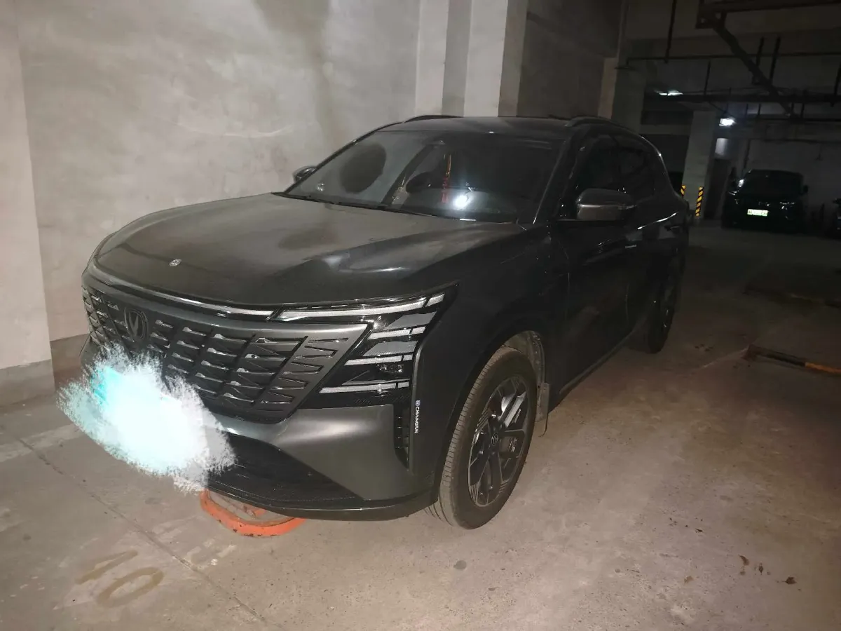 2025 ChangAn CS75 Plus 1.5T 192HP L4 8AT,autocango,china used car exporter,china ev exporter,chinese used car exporter,chinese used ev exporter