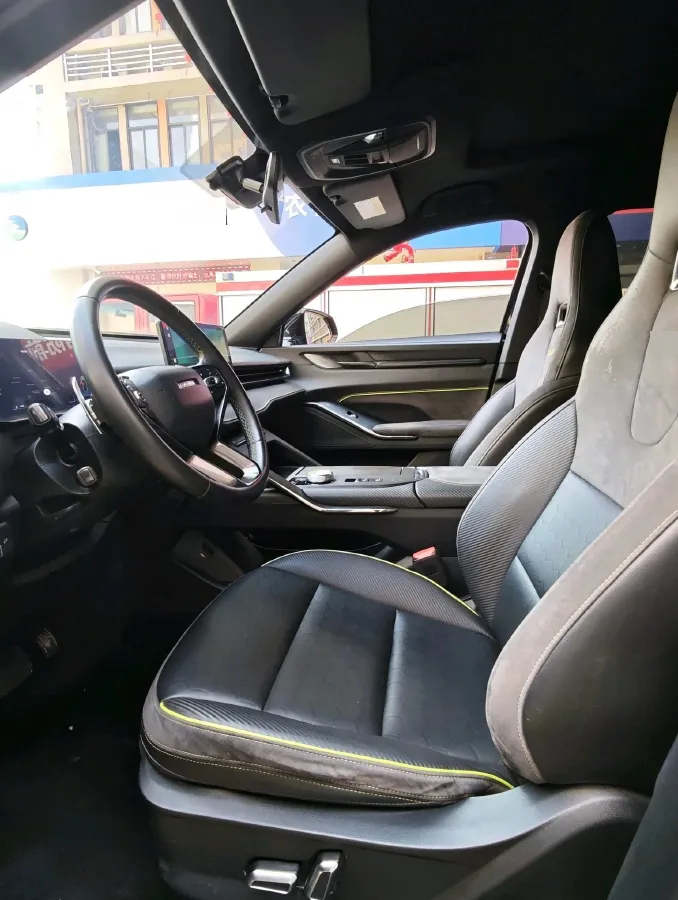 2022 Haval H6S 2.0T 211HP L4 7DCT,autocango,china used car exporter,china ev exporter,chinese used car exporter,chinese used ev exporter