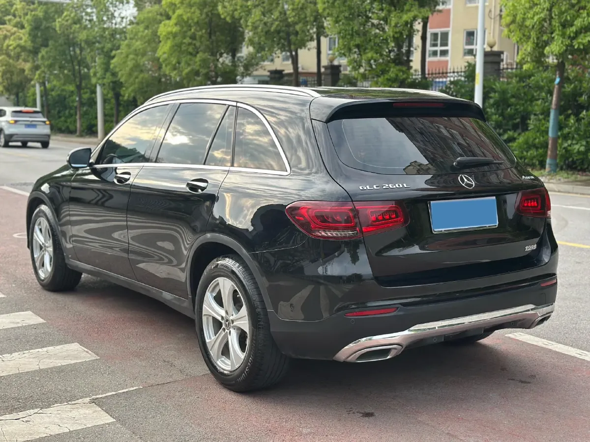 2020 Mercedes-Benz GLC Class 2.0T 197HP L4 9AT,autocango,china used car exporter,china ev exporter,chinese used car exporter,chinese used ev exporter